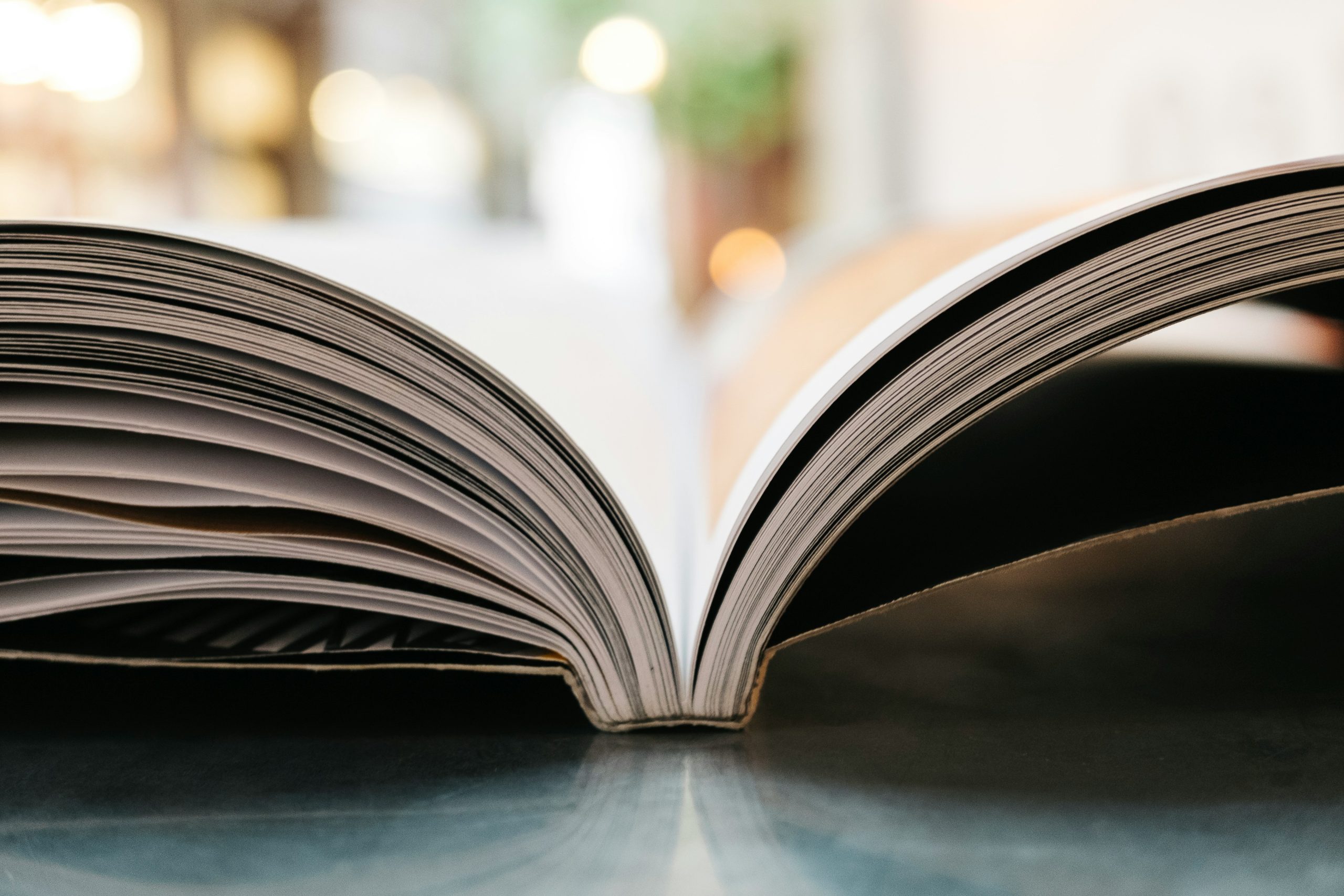 Living guidelines on the responsible use of generative AI in research
